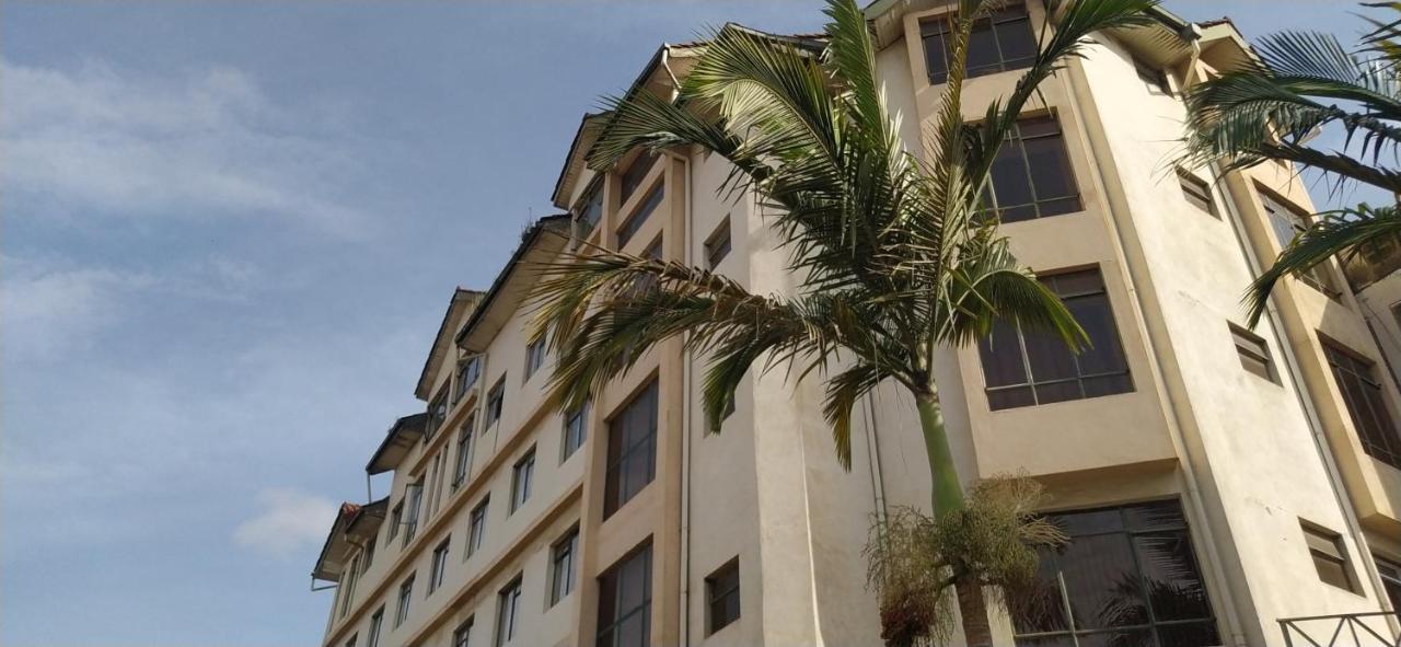 Plus254 Hotel Nairobi Esterno foto